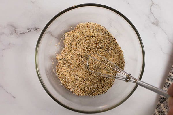 mélange des épices pour la marinade sèche